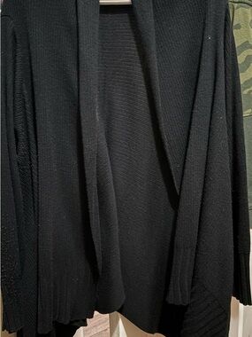 Suzy Shier Black Open-Front Ribbed Cardigan